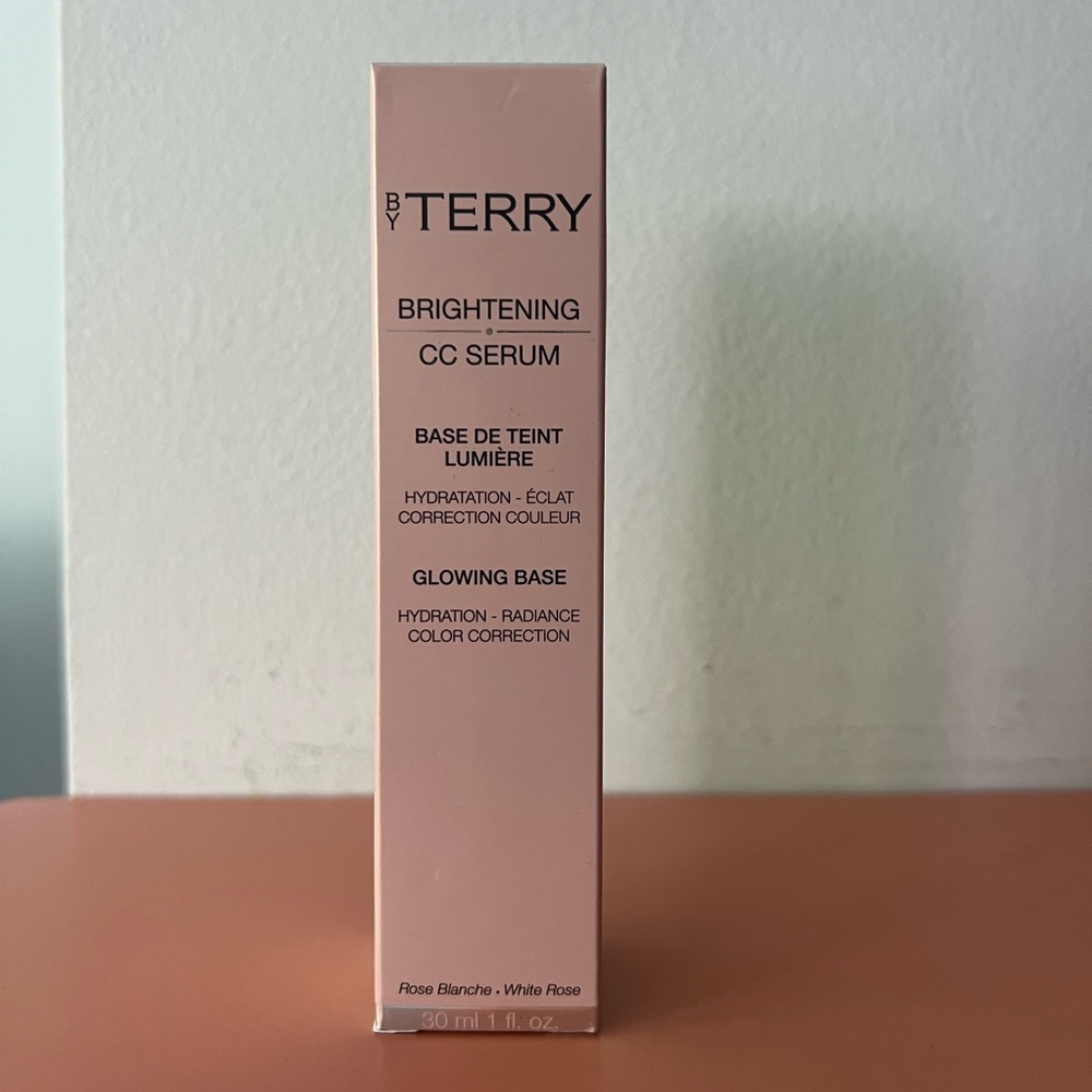 By Terry Brightening CC Serum No.3 Apricot Glow BNIB  Full size 30 ml